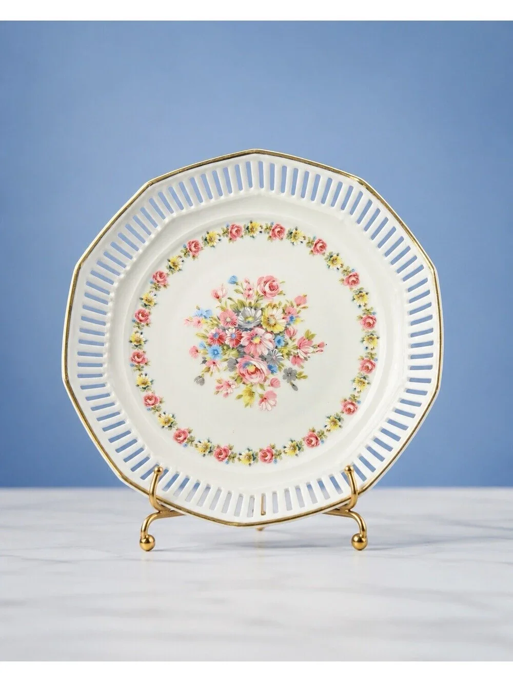 Schwarzenhammer Germany 1950s Reticulated Bowl Dish Floral, 9x2.5
